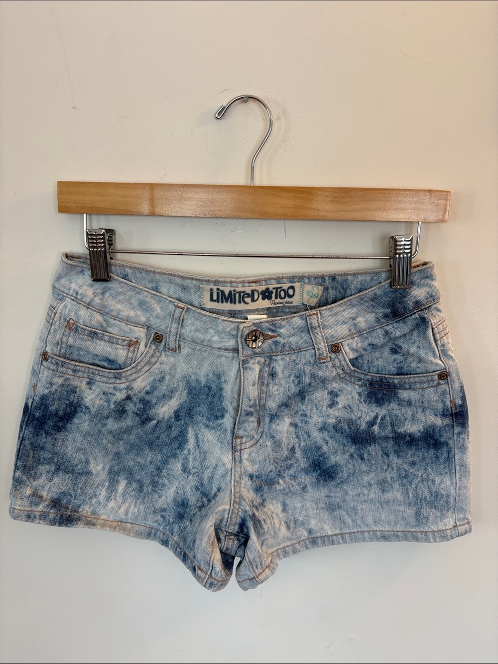 Limited Too Acid Wash Blue Denim Short Shorts